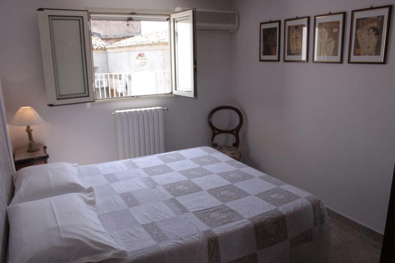 B&B Loft Famiglia Arezzo Ragusa Zewnętrze zdjęcie